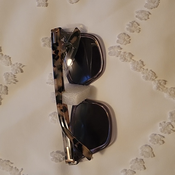 Ted Baker London Cat Eye Sunglasses NWT - Picture 3 of 4